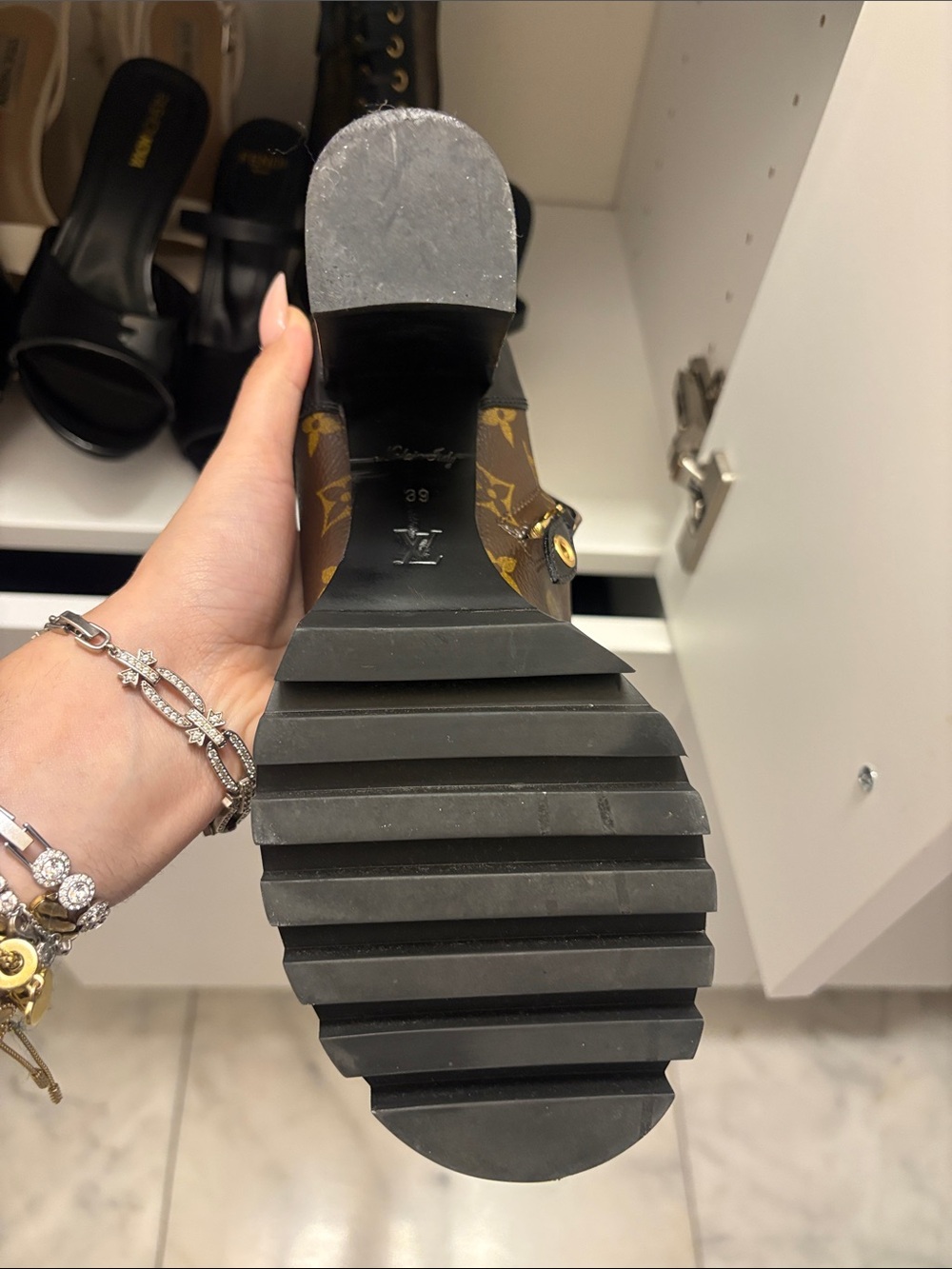Louis Vuitton Brown Monogram Lace-Up Brown Black Heel Boots - Picture 4 of 7